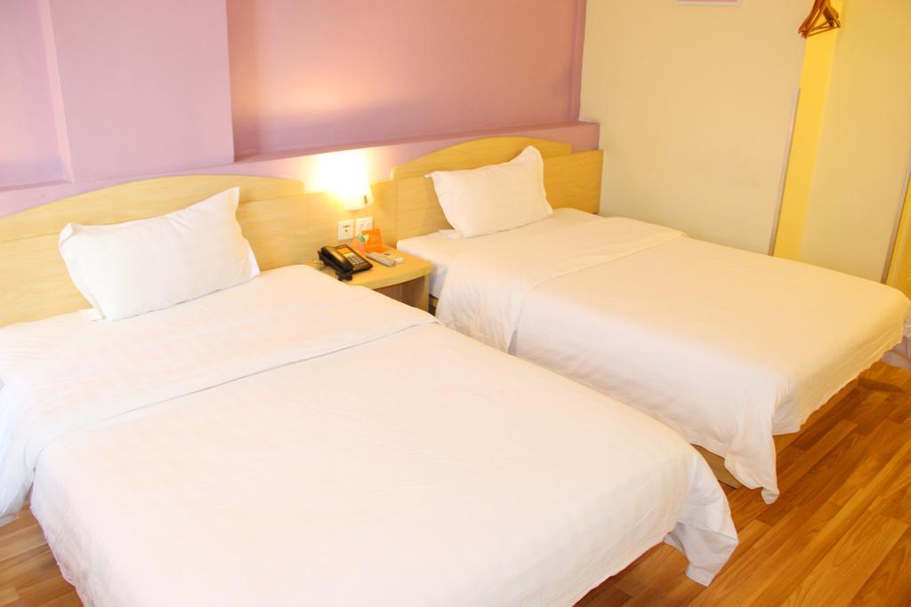 7Days Inn Beijing Liujiayao Station Екстер'єр фото