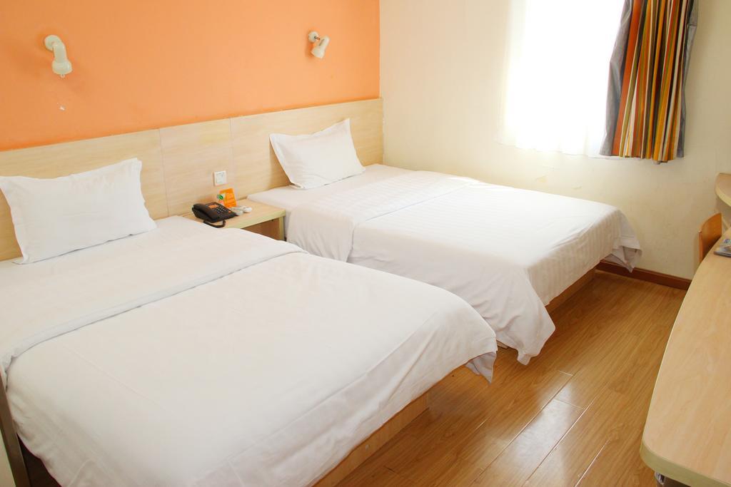 7Days Inn Beijing Liujiayao Station Екстер'єр фото