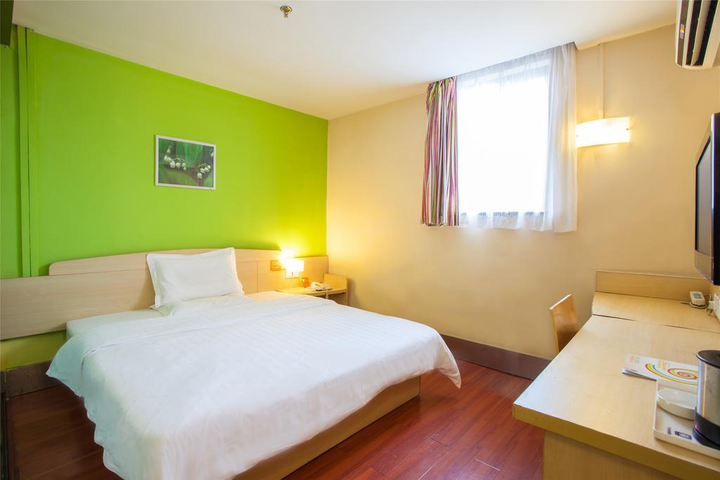7Days Inn Beijing Liujiayao Station Номер фото